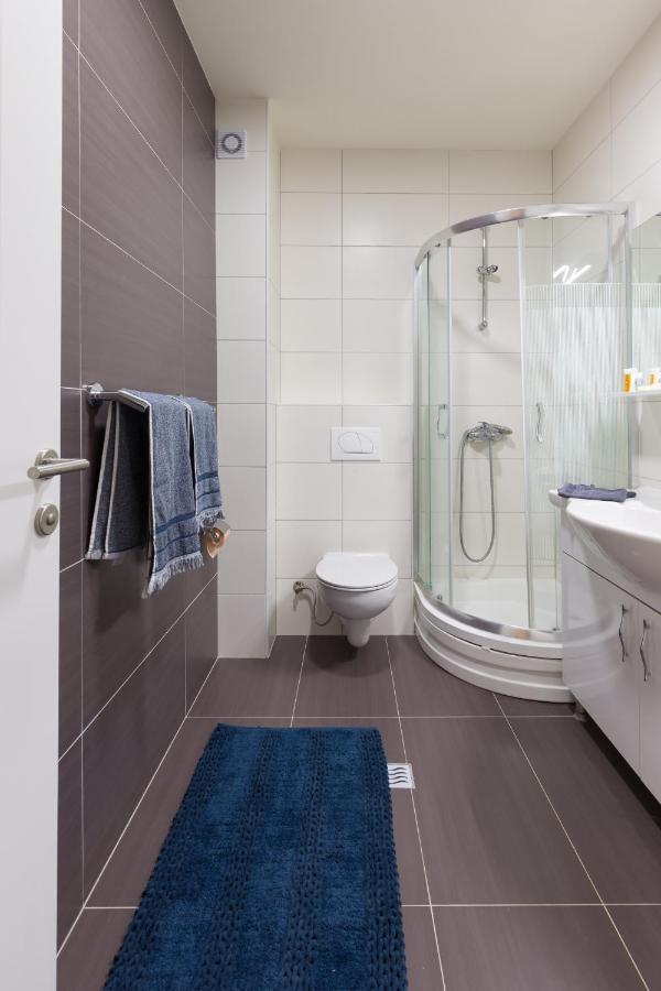 Apartmani Dolina Sunca โมสตาร์ ภายนอก รูปภาพ